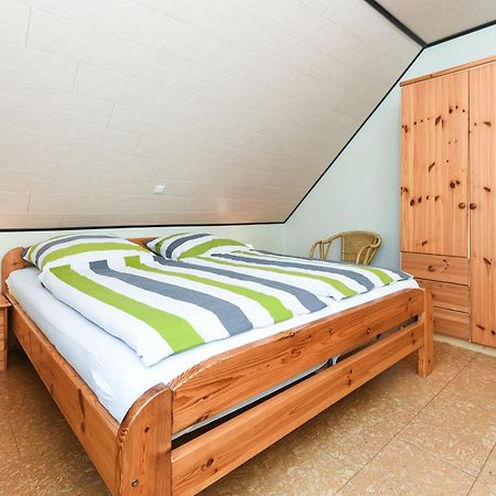 Ferienwohnungen Im Haus Flinthoern Neuharlingersiel Exteriör bild