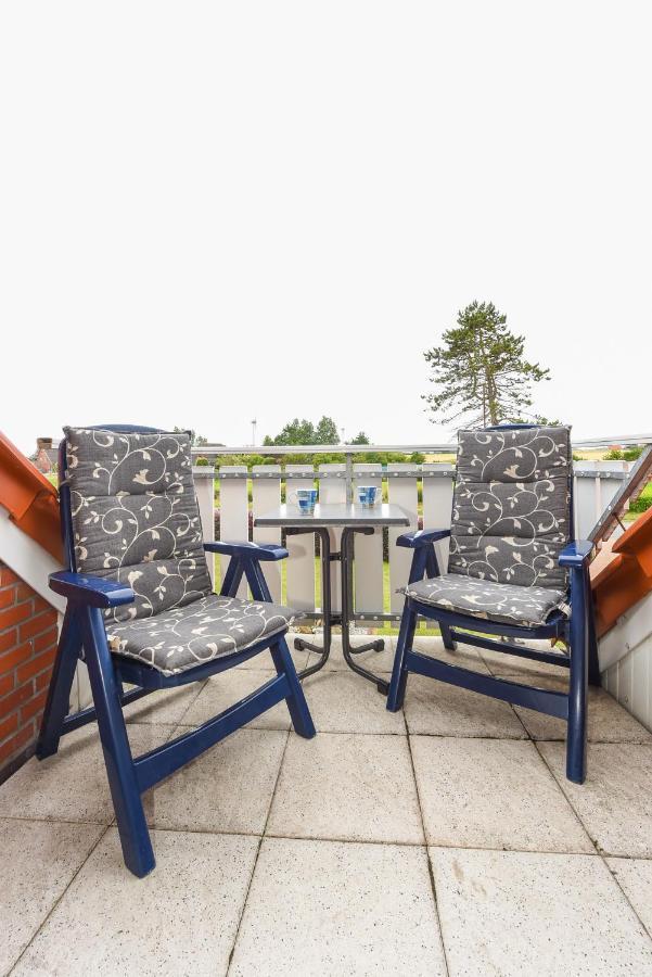 Ferienwohnungen Im Haus Flinthoern Neuharlingersiel Exteriör bild